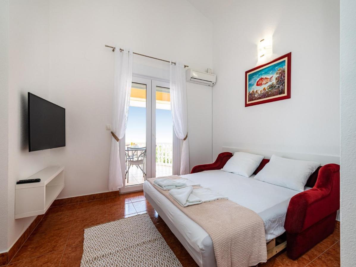 Apartments Prkacin Starigrad Paklenica Exterior foto